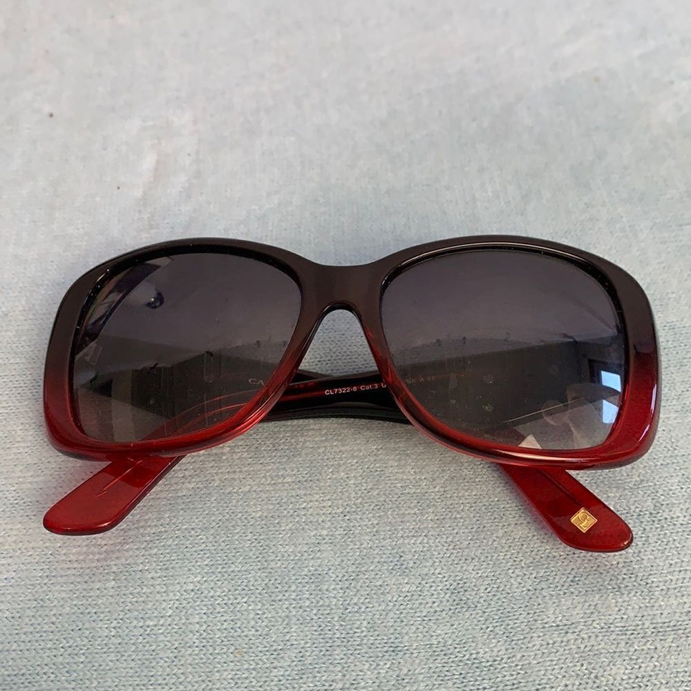 Carolina Lemke red black frames sunglasses
